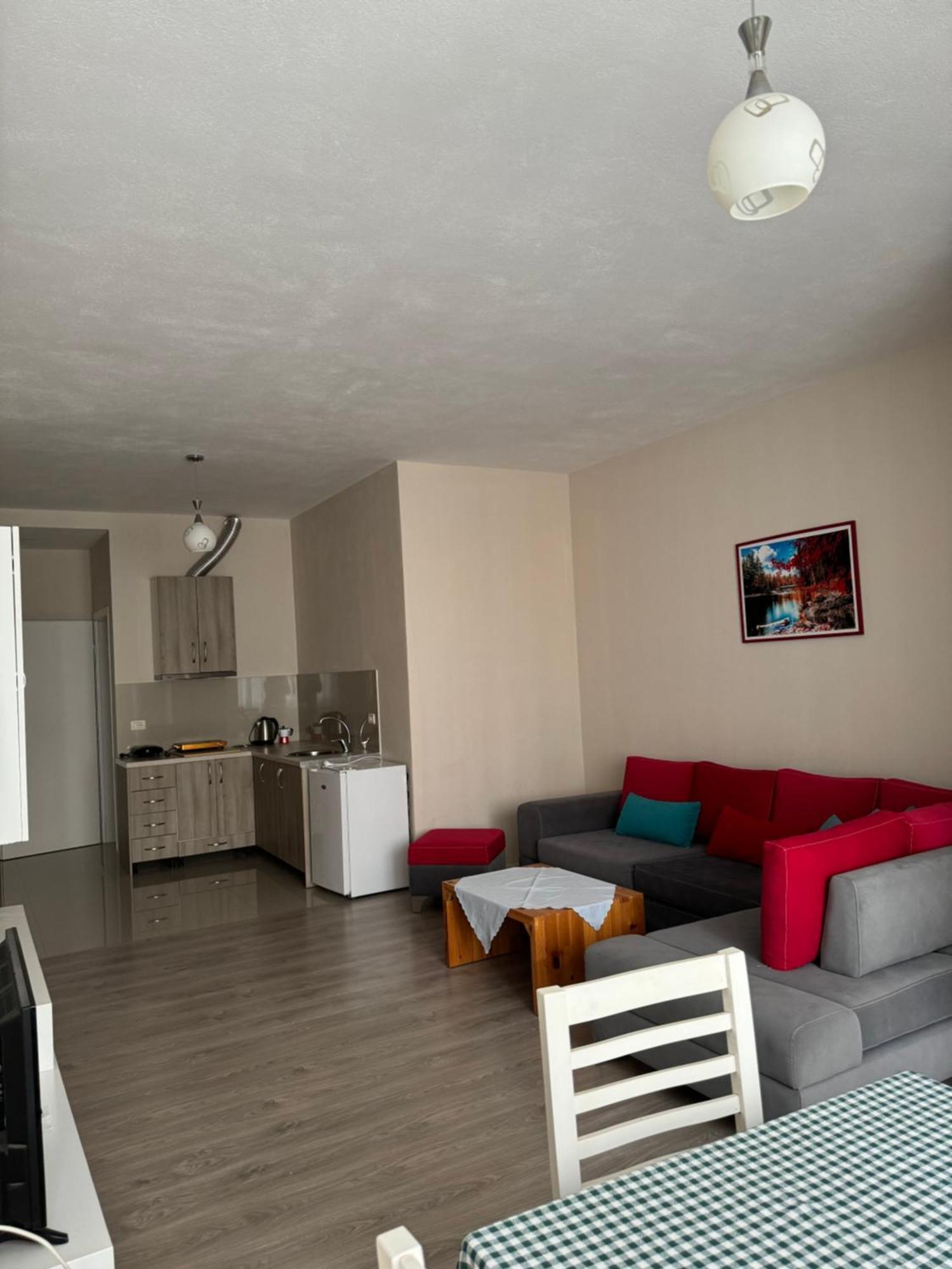 Violet'S Boutique Apartments Sarandë Exteriör bild