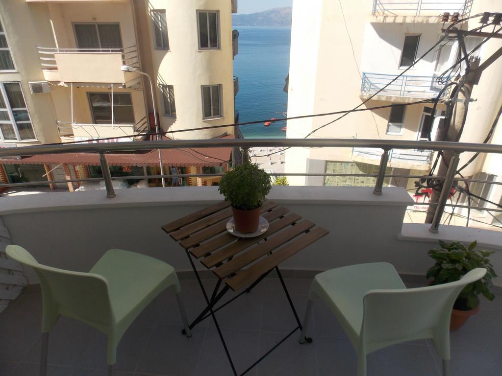 Violet'S Boutique Apartments Sarandë Exteriör bild